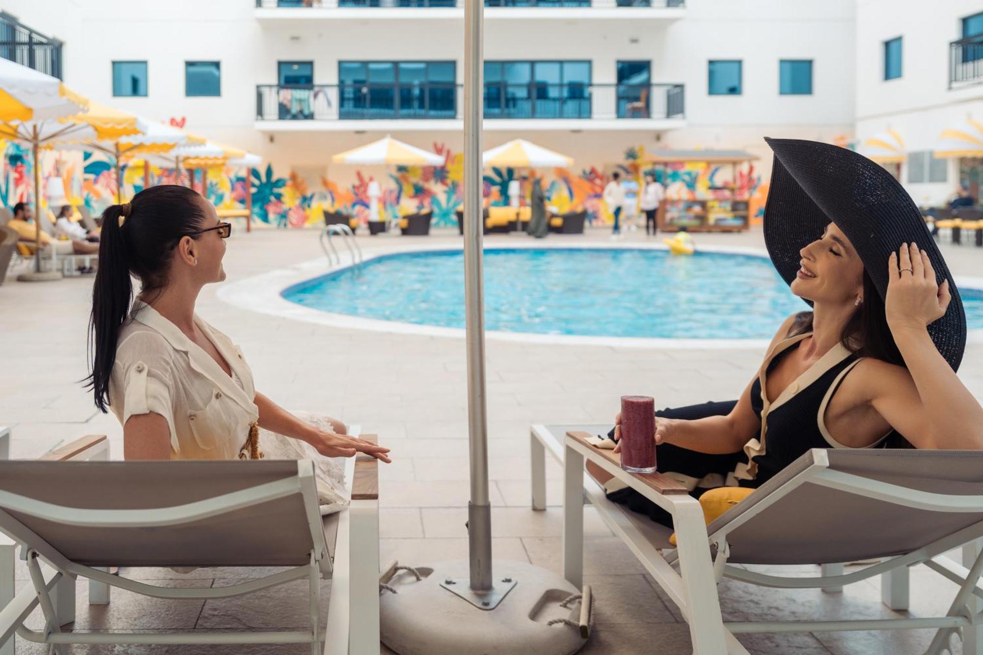 Golden Sands Suites Dubaj Exteriér fotografie