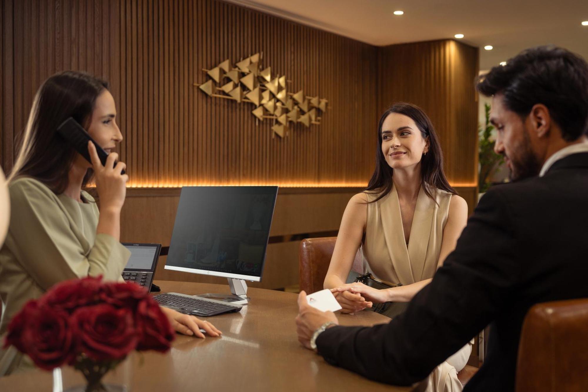 Golden Sands Suites Dubaj Exteriér fotografie